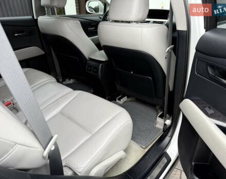 Білий Лексус РХ, об'ємом двигуна 3.46 л та пробігом 137 тис. км за 22999 $, фото 24 на Automoto.ua