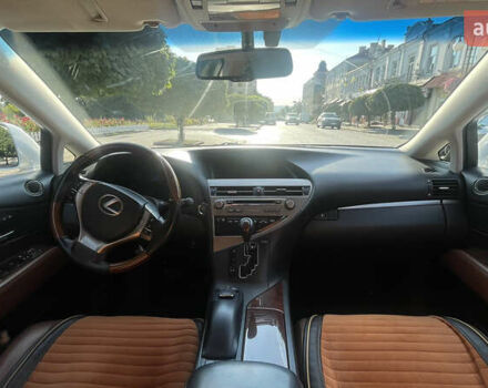 Белый Лексус РХ, объемом двигателя 3.46 л и пробегом 130 тыс. км за 27000 $, фото 10 на Automoto.ua