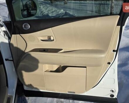 Білий Лексус РХ, об'ємом двигуна 3.46 л та пробігом 123 тис. км за 25000 $, фото 19 на Automoto.ua