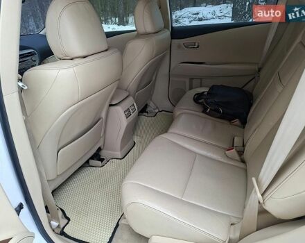 Белый Лексус РХ, объемом двигателя 3.46 л и пробегом 180 тыс. км за 17500 $, фото 24 на Automoto.ua