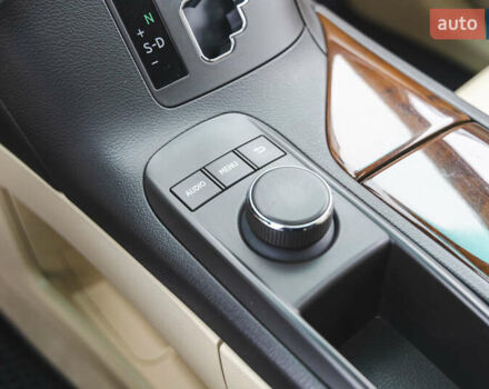 Білий Лексус РХ, об'ємом двигуна 3.5 л та пробігом 240 тис. км за 20900 $, фото 29 на Automoto.ua