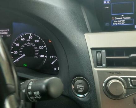 Белый Лексус РХ, объемом двигателя 3.5 л и пробегом 180 тыс. км за 21500 $, фото 4 на Automoto.ua