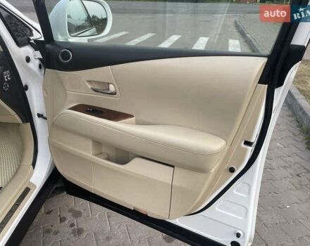 Белый Лексус РХ, объемом двигателя 3.5 л и пробегом 192 тыс. км за 19800 $, фото 23 на Automoto.ua