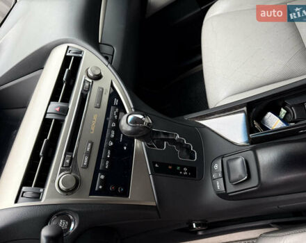 Білий Лексус РХ, об'ємом двигуна 3.46 л та пробігом 137 тис. км за 22999 $, фото 12 на Automoto.ua