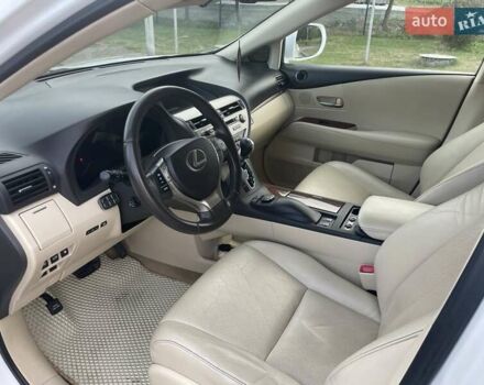 Белый Лексус РХ, объемом двигателя 3.5 л и пробегом 192 тыс. км за 19800 $, фото 17 на Automoto.ua