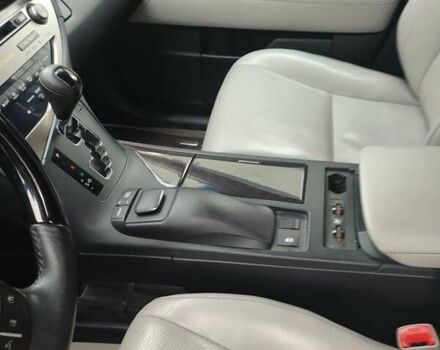 Белый Лексус РХ, объемом двигателя 3.5 л и пробегом 180 тыс. км за 21500 $, фото 23 на Automoto.ua