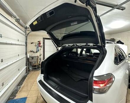 Білий Лексус РХ, об'ємом двигуна 3.46 л та пробігом 124 тис. км за 22000 $, фото 10 на Automoto.ua