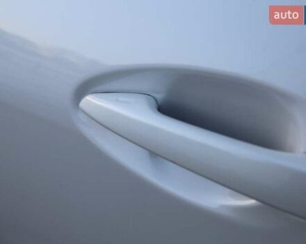 Белый Лексус РХ, объемом двигателя 3.46 л и пробегом 65 тыс. км за 23000 $, фото 34 на Automoto.ua