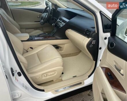 Белый Лексус РХ, объемом двигателя 3.5 л и пробегом 192 тыс. км за 19800 $, фото 22 на Automoto.ua