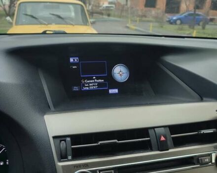 Белый Лексус РХ, объемом двигателя 3.5 л и пробегом 180 тыс. км за 21500 $, фото 13 на Automoto.ua