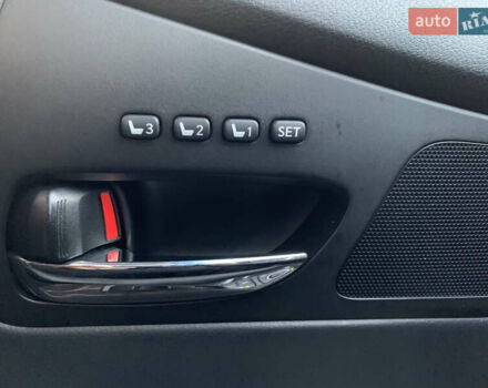 Белый Лексус РХ, объемом двигателя 3.46 л и пробегом 77 тыс. км за 27000 $, фото 15 на Automoto.ua