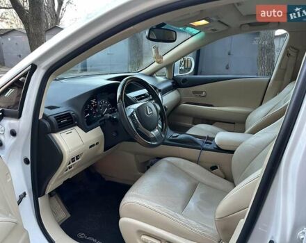 Білий Лексус РХ, об'ємом двигуна 3.5 л та пробігом 215 тис. км за 18000 $, фото 7 на Automoto.ua