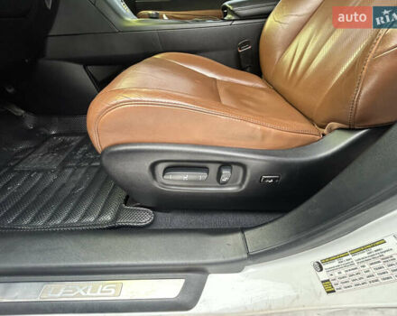 Белый Лексус РХ, объемом двигателя 3.46 л и пробегом 247 тыс. км за 23700 $, фото 28 на Automoto.ua