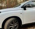 Белый Лексус РХ, объемом двигателя 3.5 л и пробегом 235 тыс. км за 22500 $, фото 1 на Automoto.ua