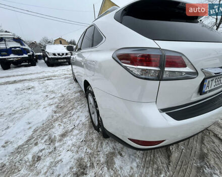 Белый Лексус РХ, объемом двигателя 3.46 л и пробегом 247 тыс. км за 23700 $, фото 12 на Automoto.ua