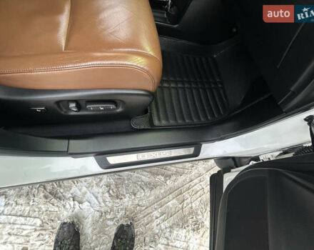 Белый Лексус РХ, объемом двигателя 3.46 л и пробегом 247 тыс. км за 23700 $, фото 40 на Automoto.ua