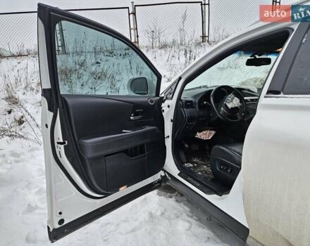 Белый Лексус РХ, объемом двигателя 3.5 л и пробегом 164 тыс. км за 10500 $, фото 9 на Automoto.ua