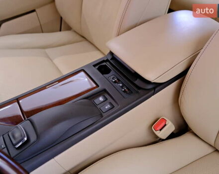 Белый Лексус РХ, объемом двигателя 3.46 л и пробегом 135 тыс. км за 21900 $, фото 25 на Automoto.ua