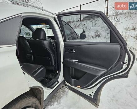 Белый Лексус РХ, объемом двигателя 3.5 л и пробегом 164 тыс. км за 10500 $, фото 19 на Automoto.ua