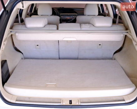 Белый Лексус РХ, объемом двигателя 3.46 л и пробегом 135 тыс. км за 21900 $, фото 63 на Automoto.ua