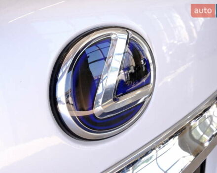 Белый Лексус РХ, объемом двигателя 3.46 л и пробегом 135 тыс. км за 21900 $, фото 69 на Automoto.ua