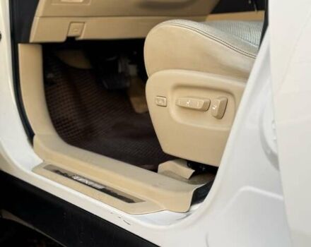 Белый Лексус РХ, объемом двигателя 3.46 л и пробегом 168 тыс. км за 23999 $, фото 42 на Automoto.ua