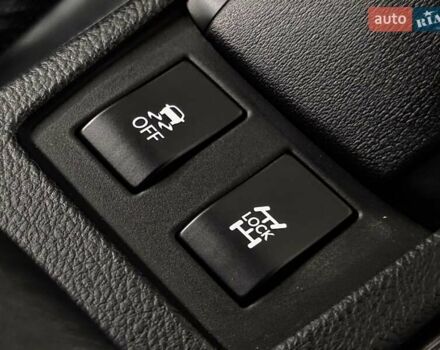 Білий Лексус РХ, об'ємом двигуна 3.46 л та пробігом 225 тис. км за 21499 $, фото 15 на Automoto.ua