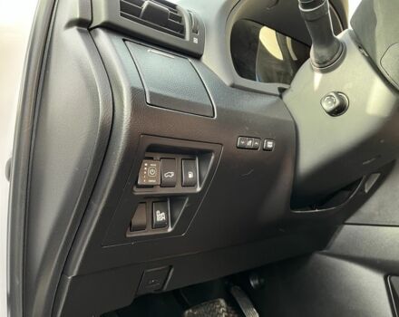 Білий Лексус РХ, об'ємом двигуна 3.5 л та пробігом 114 тис. км за 25100 $, фото 13 на Automoto.ua