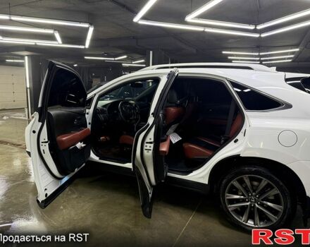 Белый Лексус РХ, объемом двигателя 3.5 л и пробегом 182 тыс. км за 25000 $, фото 10 на Automoto.ua