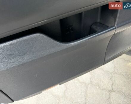 Белый Лексус РХ, объемом двигателя 2.67 л и пробегом 159 тыс. км за 23200 $, фото 38 на Automoto.ua