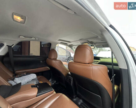 Белый Лексус РХ, объемом двигателя 3.46 л и пробегом 247 тыс. км за 23700 $, фото 32 на Automoto.ua