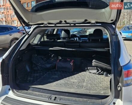 Белый Лексус РХ, объемом двигателя 2.67 л и пробегом 112 тыс. км за 22500 $, фото 5 на Automoto.ua