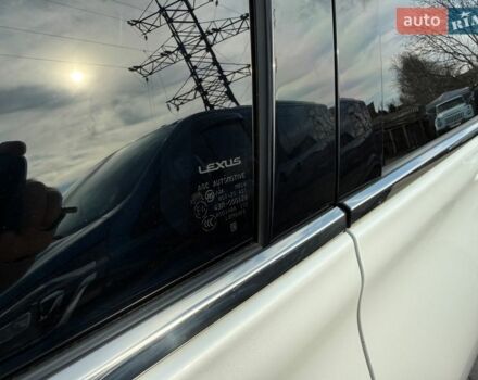 Белый Лексус РХ, объемом двигателя 2.67 л и пробегом 159 тыс. км за 23200 $, фото 43 на Automoto.ua
