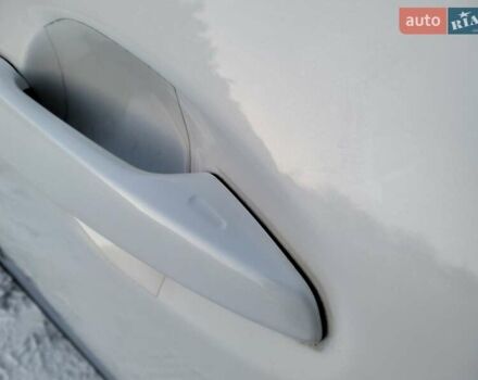 Белый Лексус РХ, объемом двигателя 3.5 л и пробегом 171 тыс. км за 23500 $, фото 15 на Automoto.ua