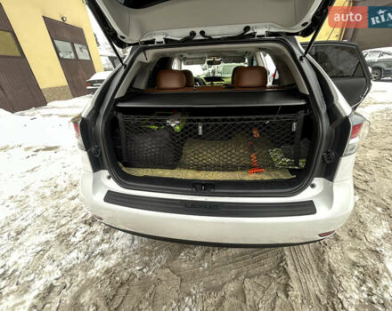 Белый Лексус РХ, объемом двигателя 3.46 л и пробегом 247 тыс. км за 23700 $, фото 50 на Automoto.ua