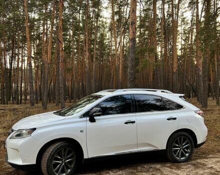 Белый Лексус РХ, объемом двигателя 3.5 л и пробегом 235 тыс. км за 22500 $, фото 3 на Automoto.ua