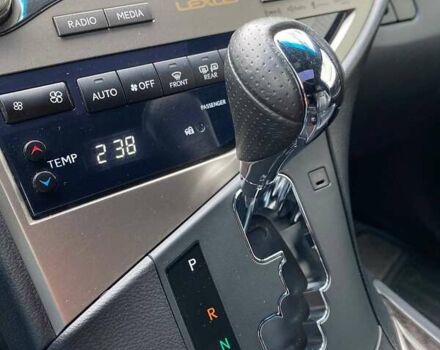 Білий Лексус РХ, об'ємом двигуна 3.46 л та пробігом 225 тис. км за 21700 $, фото 7 на Automoto.ua