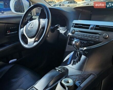 Белый Лексус РХ, объемом двигателя 2.67 л и пробегом 112 тыс. км за 22500 $, фото 8 на Automoto.ua