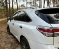 Белый Лексус РХ, объемом двигателя 3.5 л и пробегом 235 тыс. км за 22500 $, фото 1 на Automoto.ua