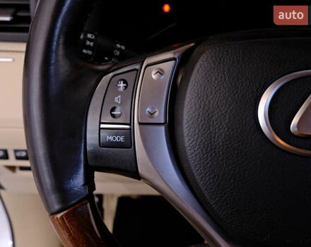 Белый Лексус РХ, объемом двигателя 3.46 л и пробегом 135 тыс. км за 21900 $, фото 33 на Automoto.ua