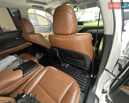 Белый Лексус РХ, объемом двигателя 3.46 л и пробегом 247 тыс. км за 23700 $, фото 33 на Automoto.ua