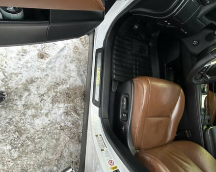 Белый Лексус РХ, объемом двигателя 3.46 л и пробегом 247 тыс. км за 23700 $, фото 27 на Automoto.ua