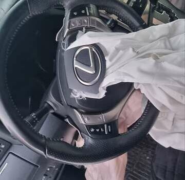 Белый Лексус РХ, объемом двигателя 3.46 л и пробегом 163 тыс. км за 5500 $, фото 3 на Automoto.ua