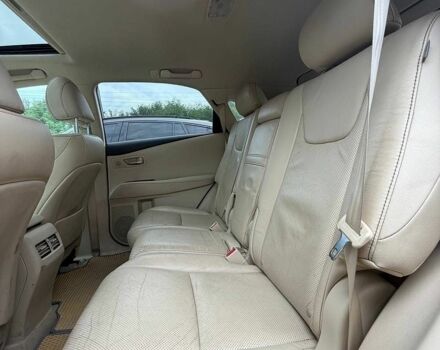 Белый Лексус РХ, объемом двигателя 3.5 л и пробегом 100 тыс. км за 13800 $, фото 12 на Automoto.ua