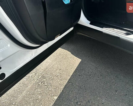 Білий Лексус РХ, об'ємом двигуна 2.67 л та пробігом 149 тис. км за 25500 $, фото 13 на Automoto.ua