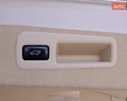 Белый Лексус РХ, объемом двигателя 3.46 л и пробегом 135 тыс. км за 21900 $, фото 64 на Automoto.ua