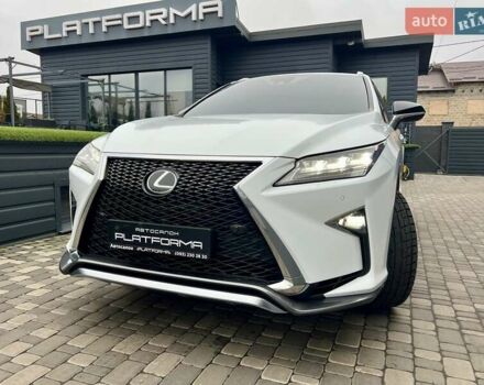 Белый Лексус РХ, объемом двигателя 2 л и пробегом 69 тыс. км за 31900 $, фото 72 на Automoto.ua