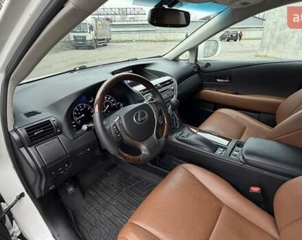 Белый Лексус РХ, объемом двигателя 3.46 л и пробегом 158 тыс. км за 20000 $, фото 18 на Automoto.ua