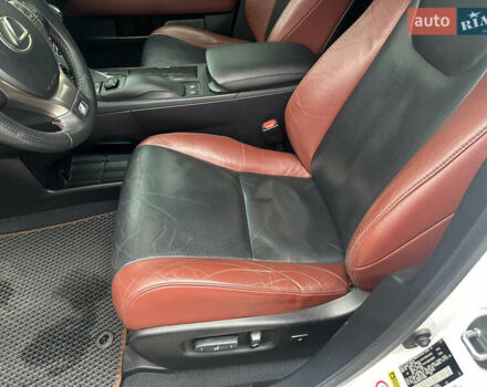 Белый Лексус РХ, объемом двигателя 3.46 л и пробегом 149 тыс. км за 25400 $, фото 15 на Automoto.ua