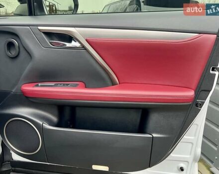 Белый Лексус РХ, объемом двигателя 2 л и пробегом 69 тыс. км за 31900 $, фото 52 на Automoto.ua